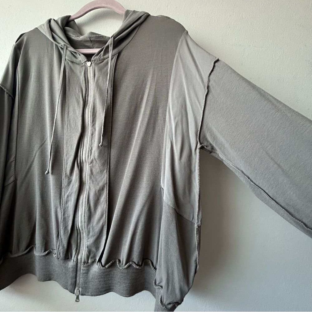 TRANSIT Par Such Silky Hoodie Jacket in Taupe Made in Italy - Picture 8 of 12